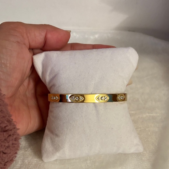 Jewelry - Gold Bracelet with Diamond Accents